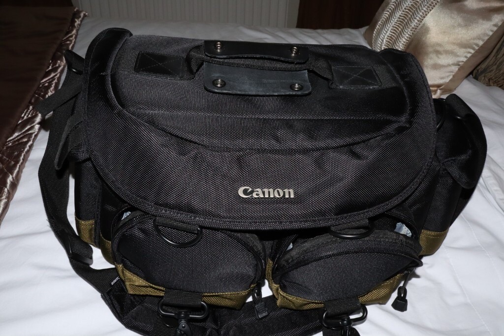 canon professional gadget bag 1eg